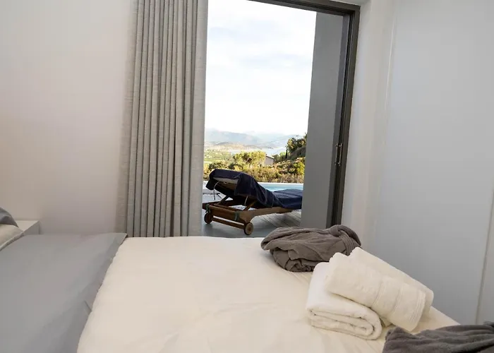 Aziza Luxury Villa