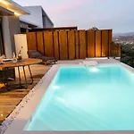 Aziza Luxury Villa Tolo