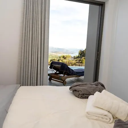 Aziza Luxury Villa