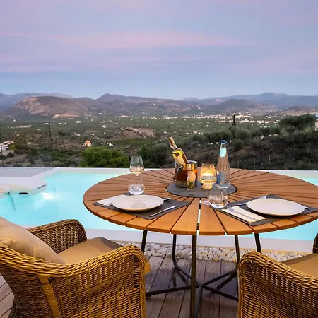 Aziza Luxury Villa
